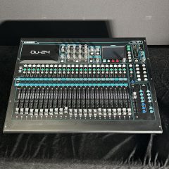 Used Allen & Heath QU-24 for sale