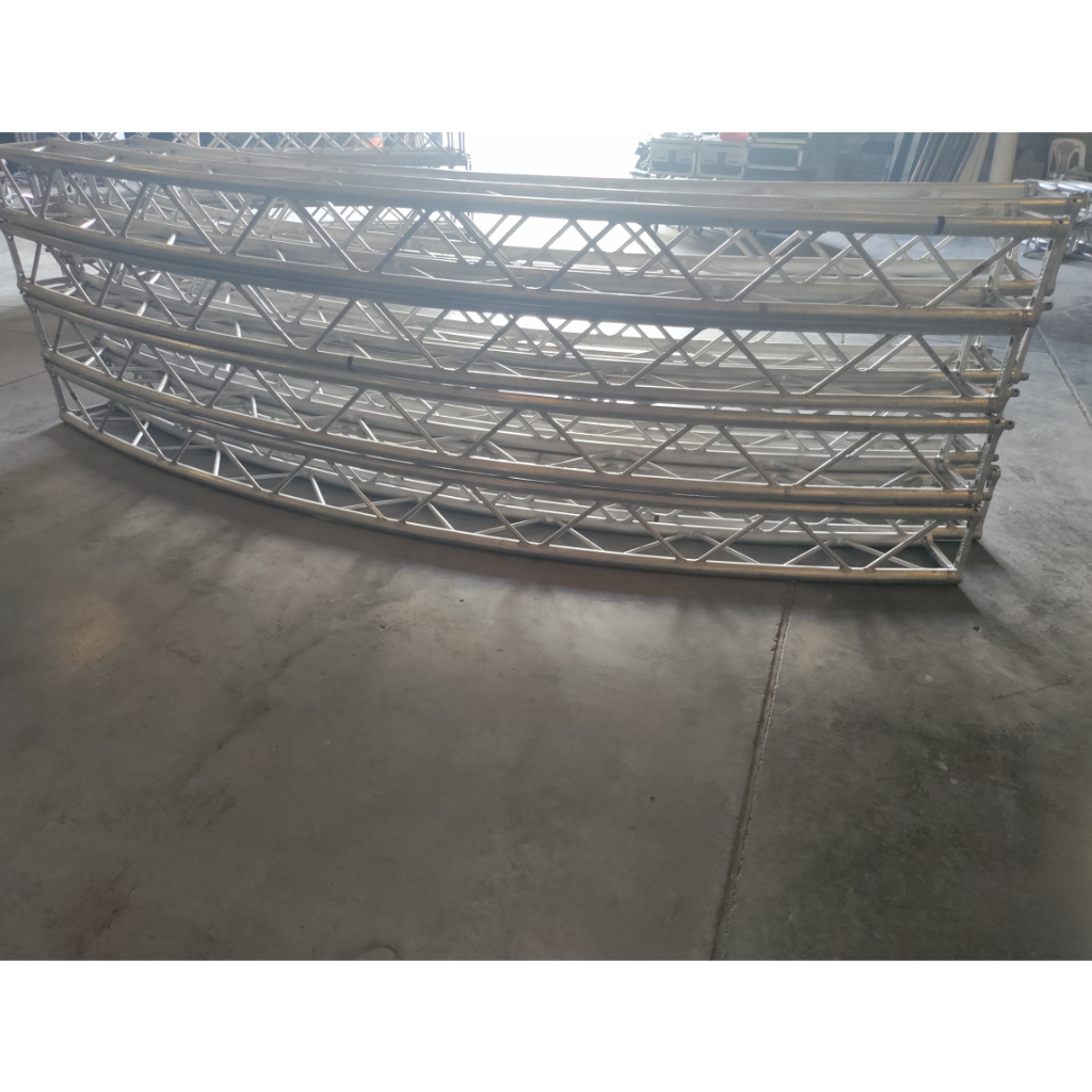 Used Litec 10 m circle truss - 8pcs 29cm x 29cm for sale