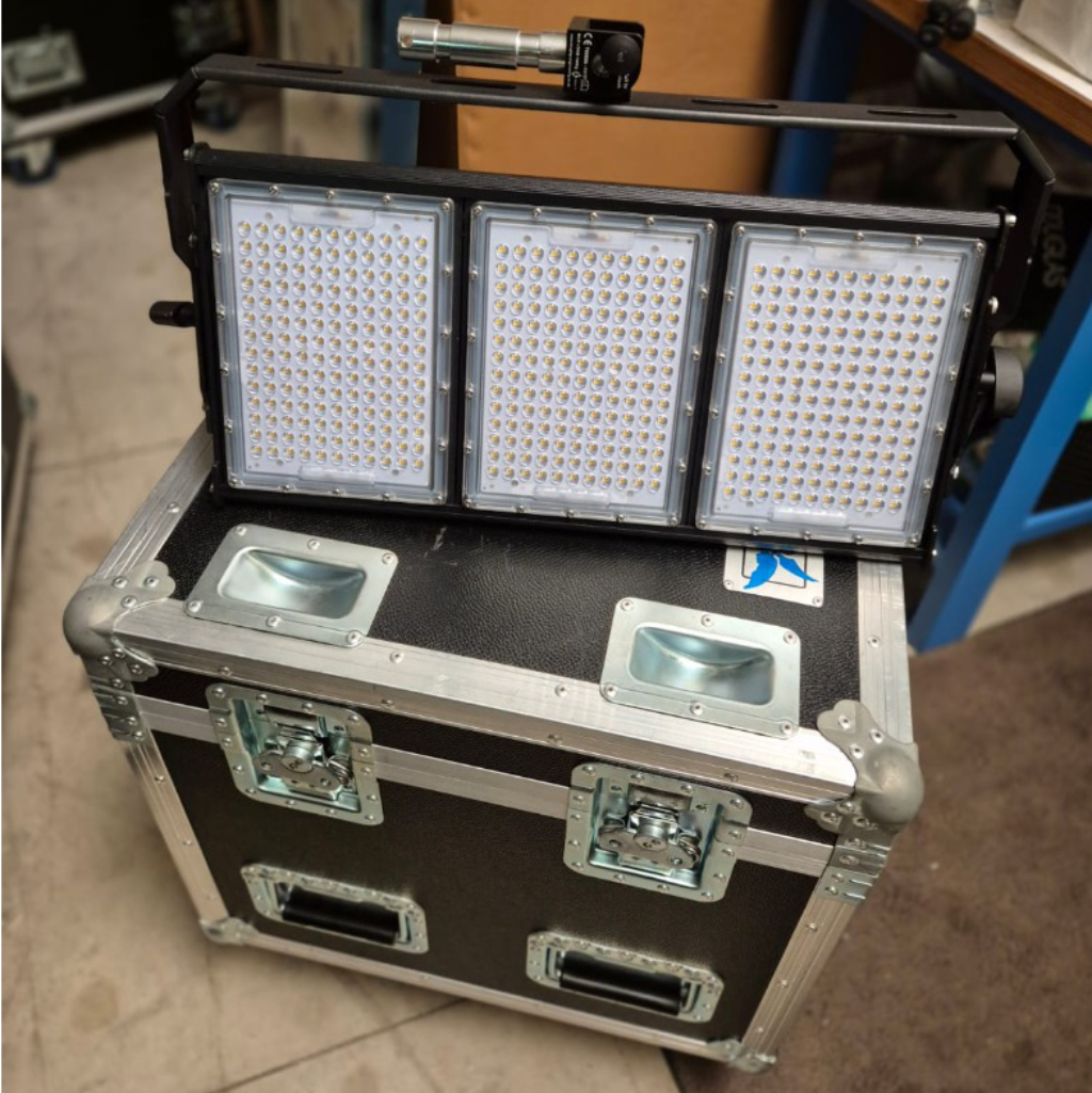 Used XOOP F360 & F480 Package for sale