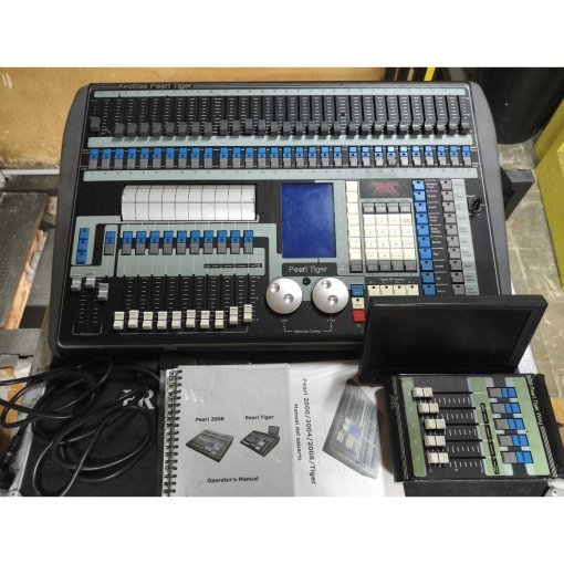 Used Avolites Pearl 2008 for sale