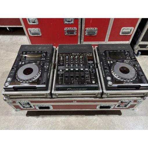 Used Pioneer DJM-900 and CDJ-2000 Nexus Set for sale