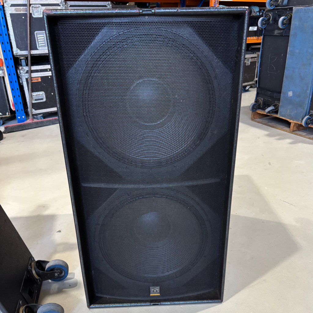 Used Martin Audio W8LC + WS218X package for sale