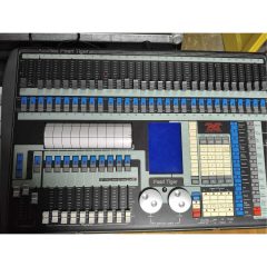 Used Avolites Pearl 2008 for sale