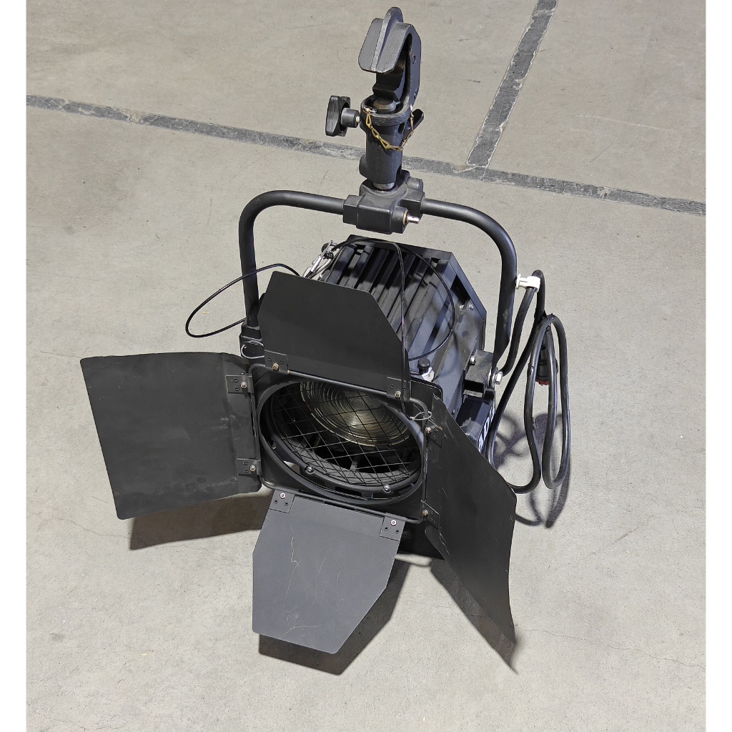 Used ADB SP10 Fresnel for sale