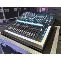 Used Allen & Heath Qu-16 for sale