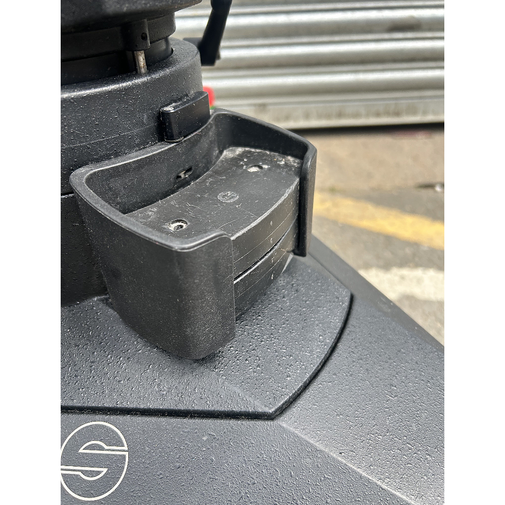 Used Sachtler Vario Pedestal 2-75 2stage for sale