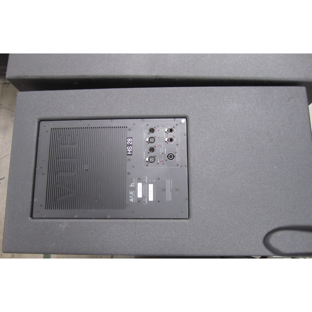 Used Vue Audiotechnik AL 8 and HS28 Line Array Package for sale
