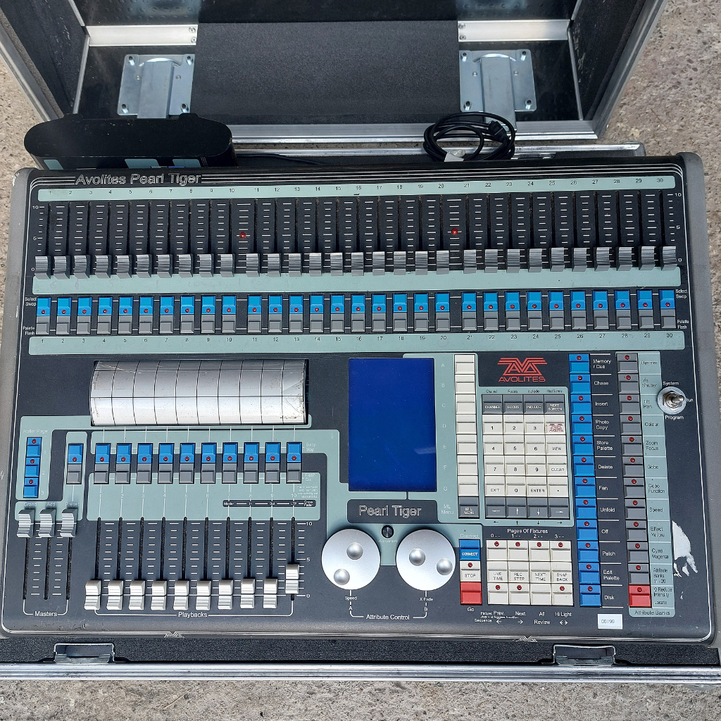 Used Avolites Pearl Tiger for sale