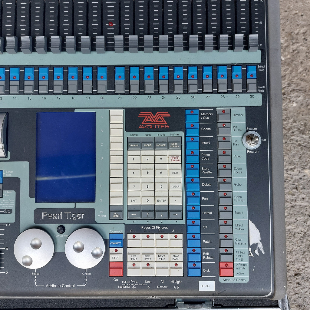 Used Avolites Pearl Tiger for sale