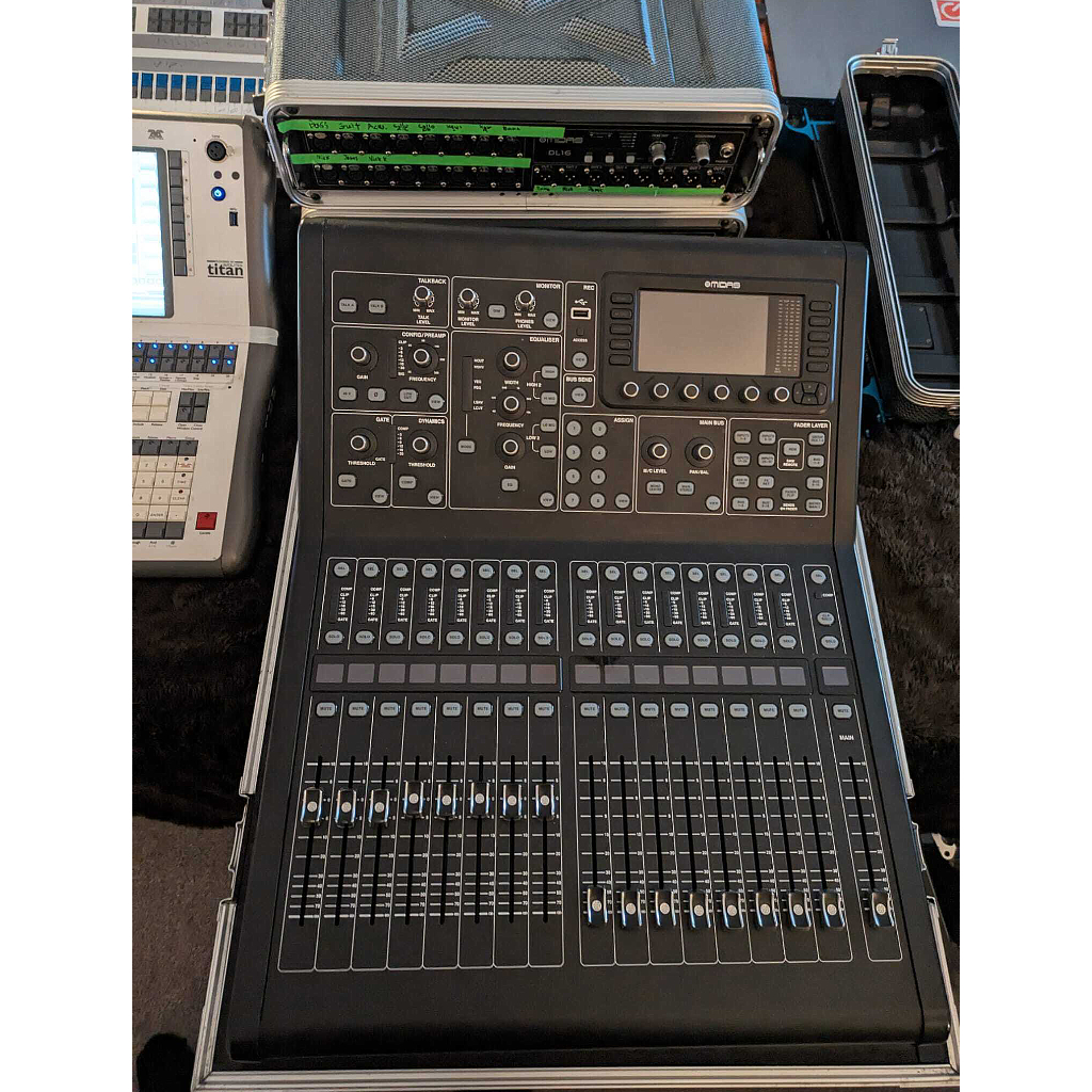 Used Midas M32R with 2x DL16 for sale