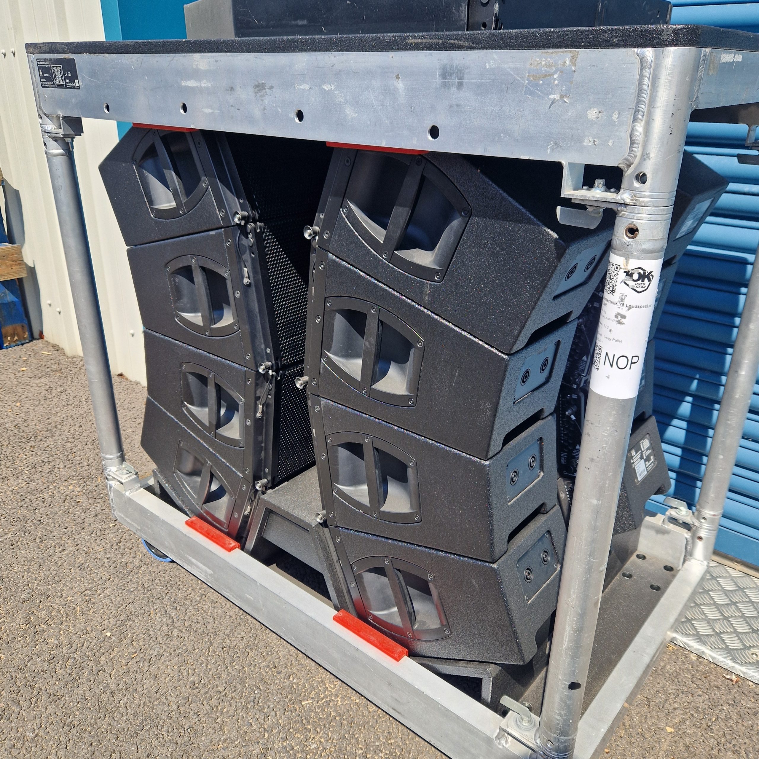 Used d&b audiotechnik Y8 Loudspeaker Touring Set for sale