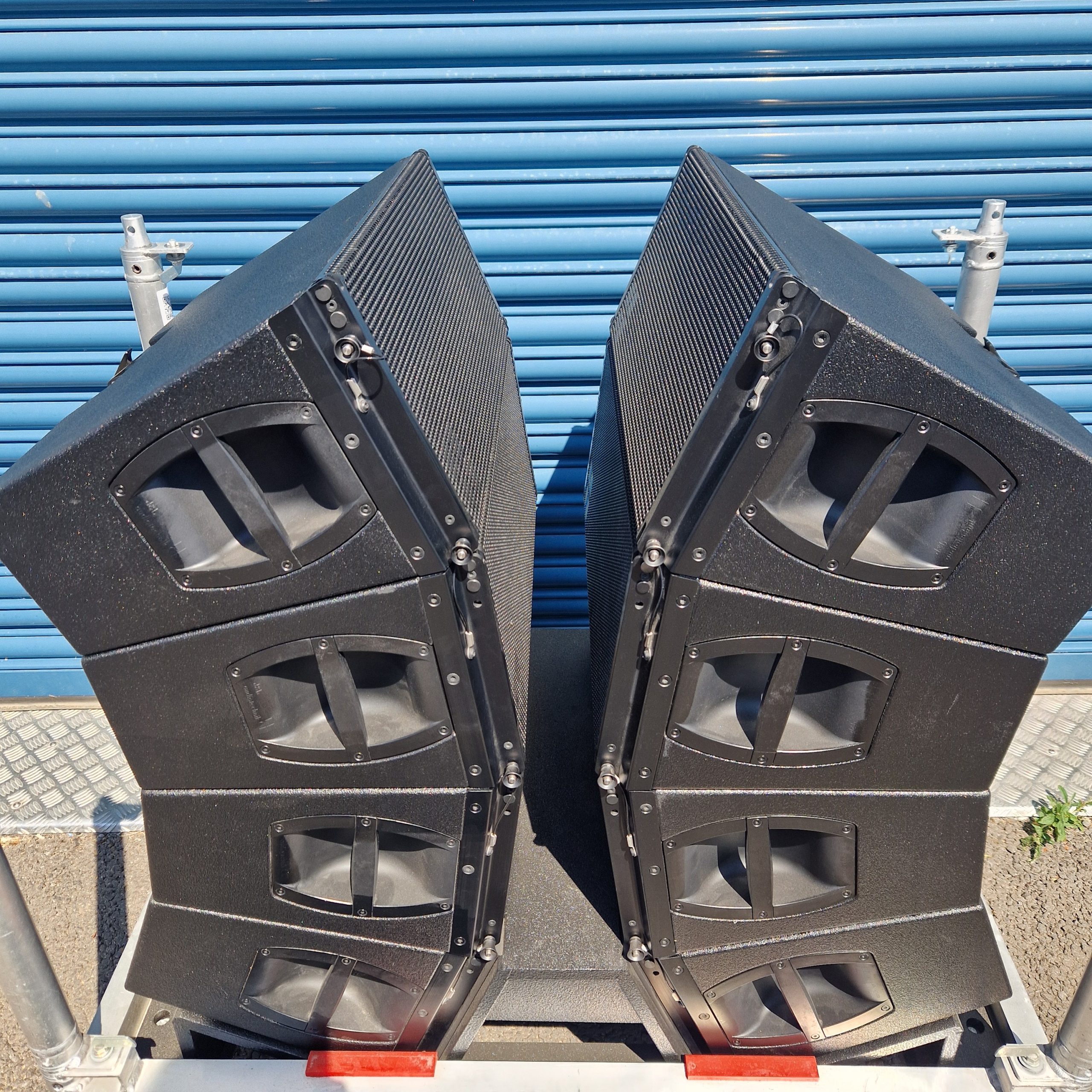 Used d&b audiotechnik Y8 Loudspeaker Touring Set for sale