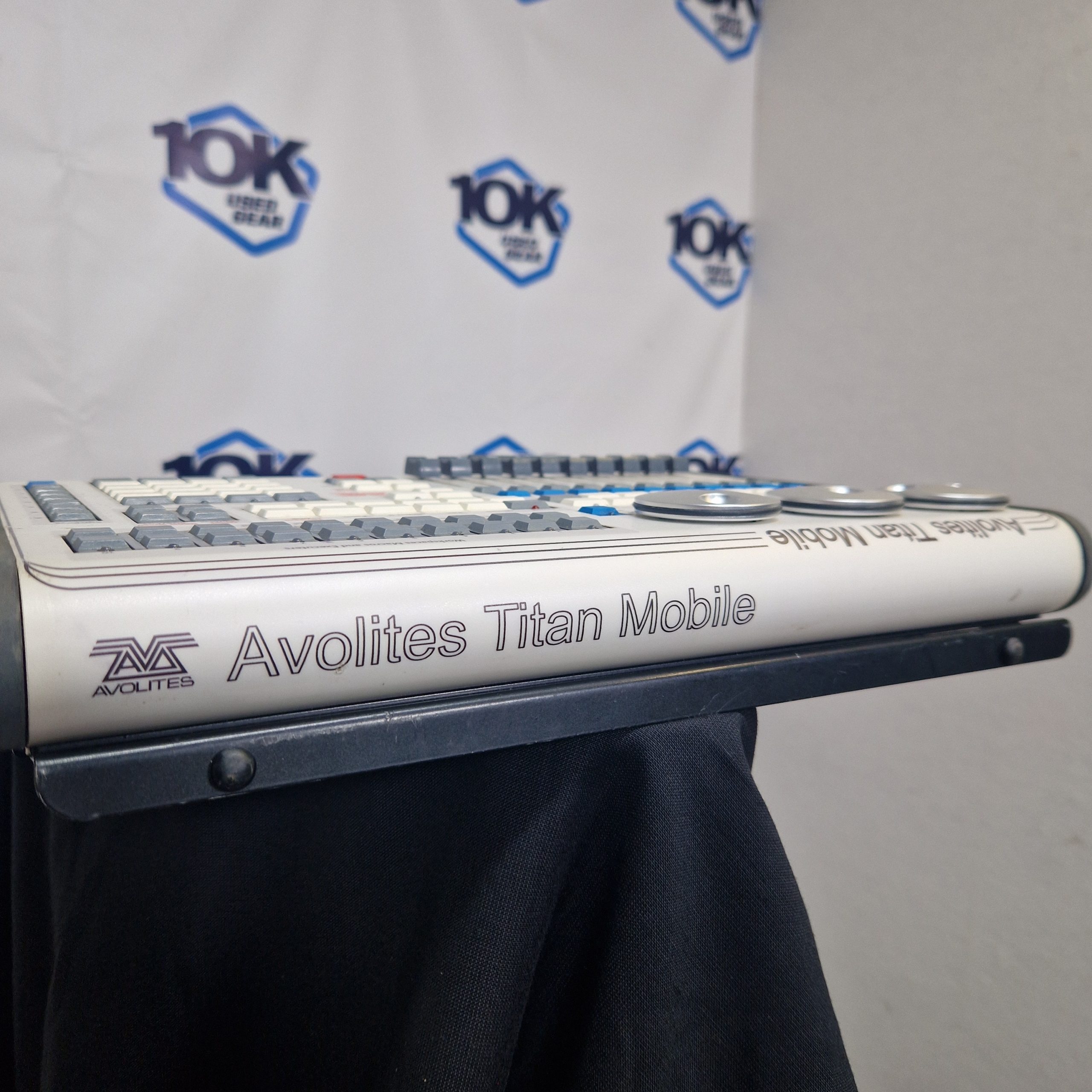 Used Avolites Titan Mobile (inc carry case) for sale