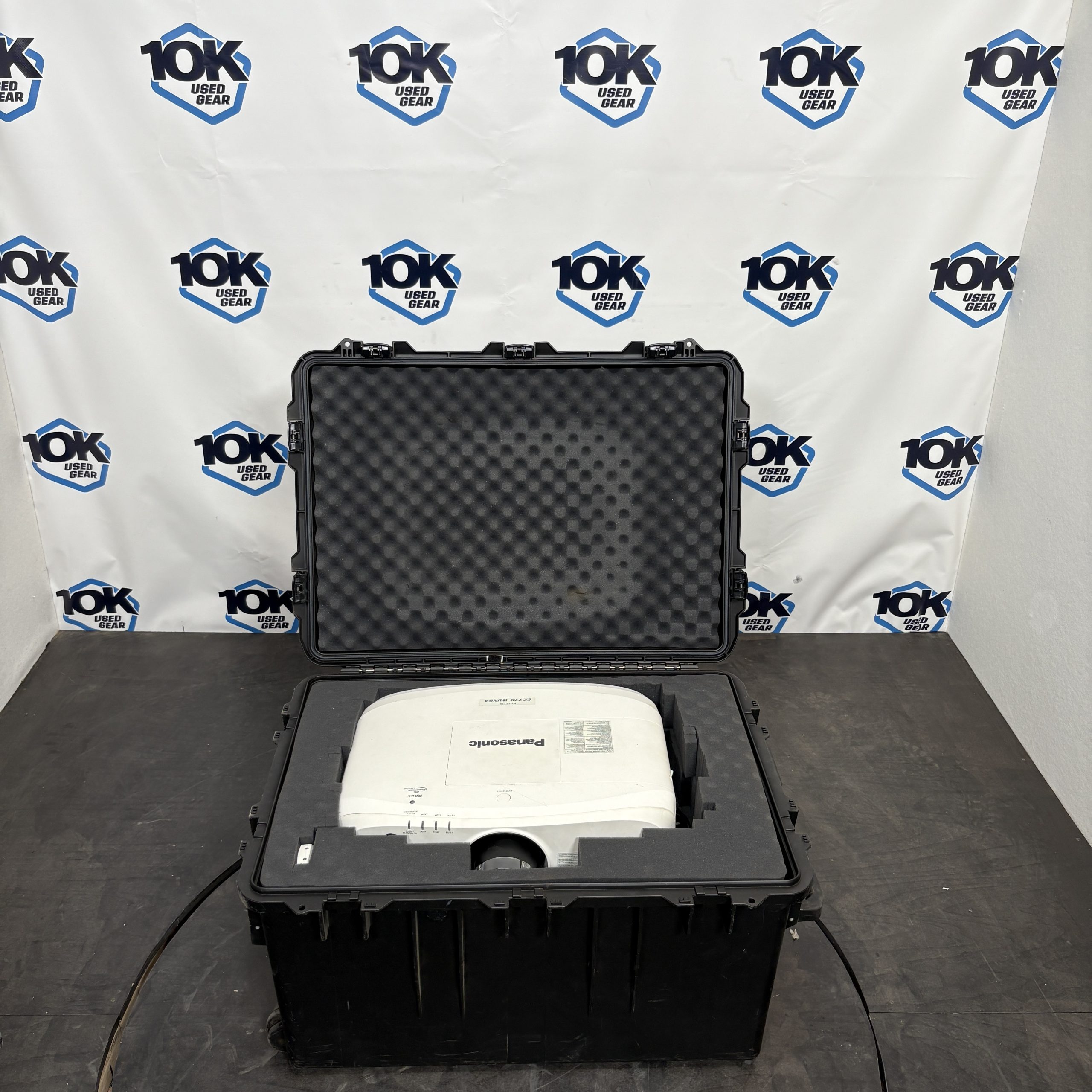 Used Panasonic PT-EZ770E Projector for sale