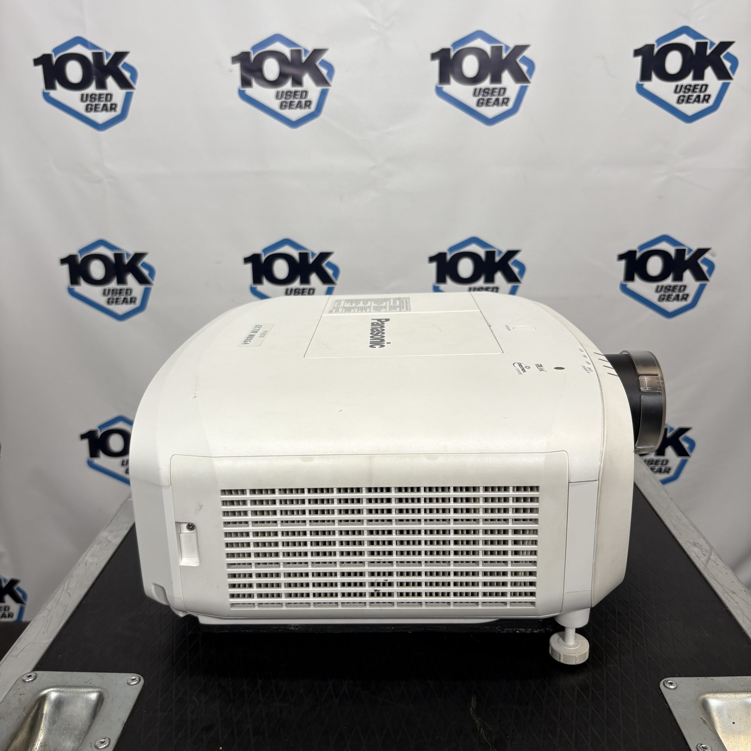 Used Panasonic PT-EZ770E Projector for sale