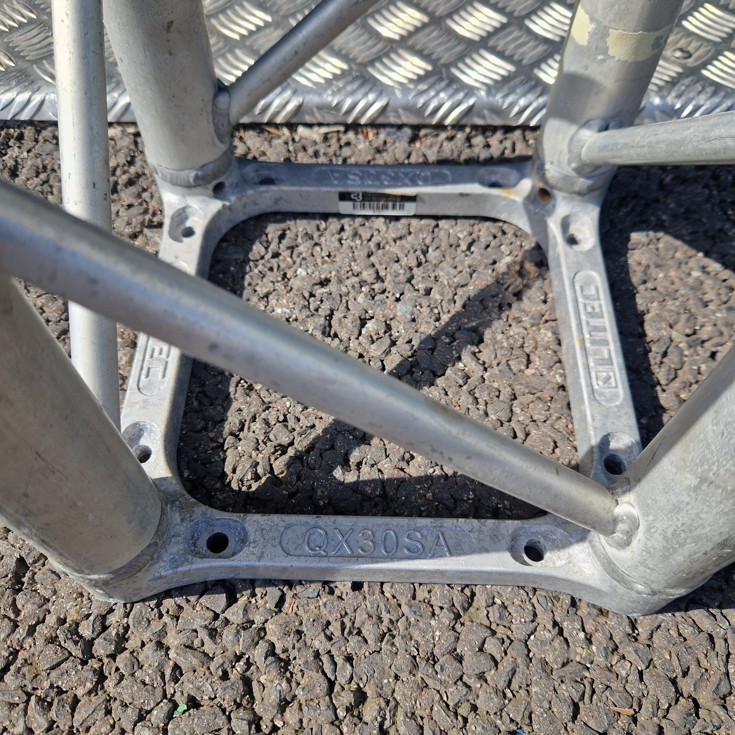 Used Litec QX30 Truss 1m for sale