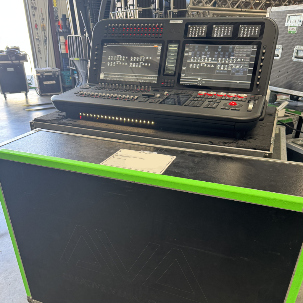 Used Avolites D9-215 for sale