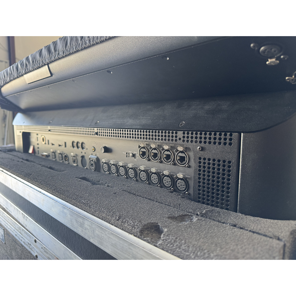 Used Avolites D9-215 for sale