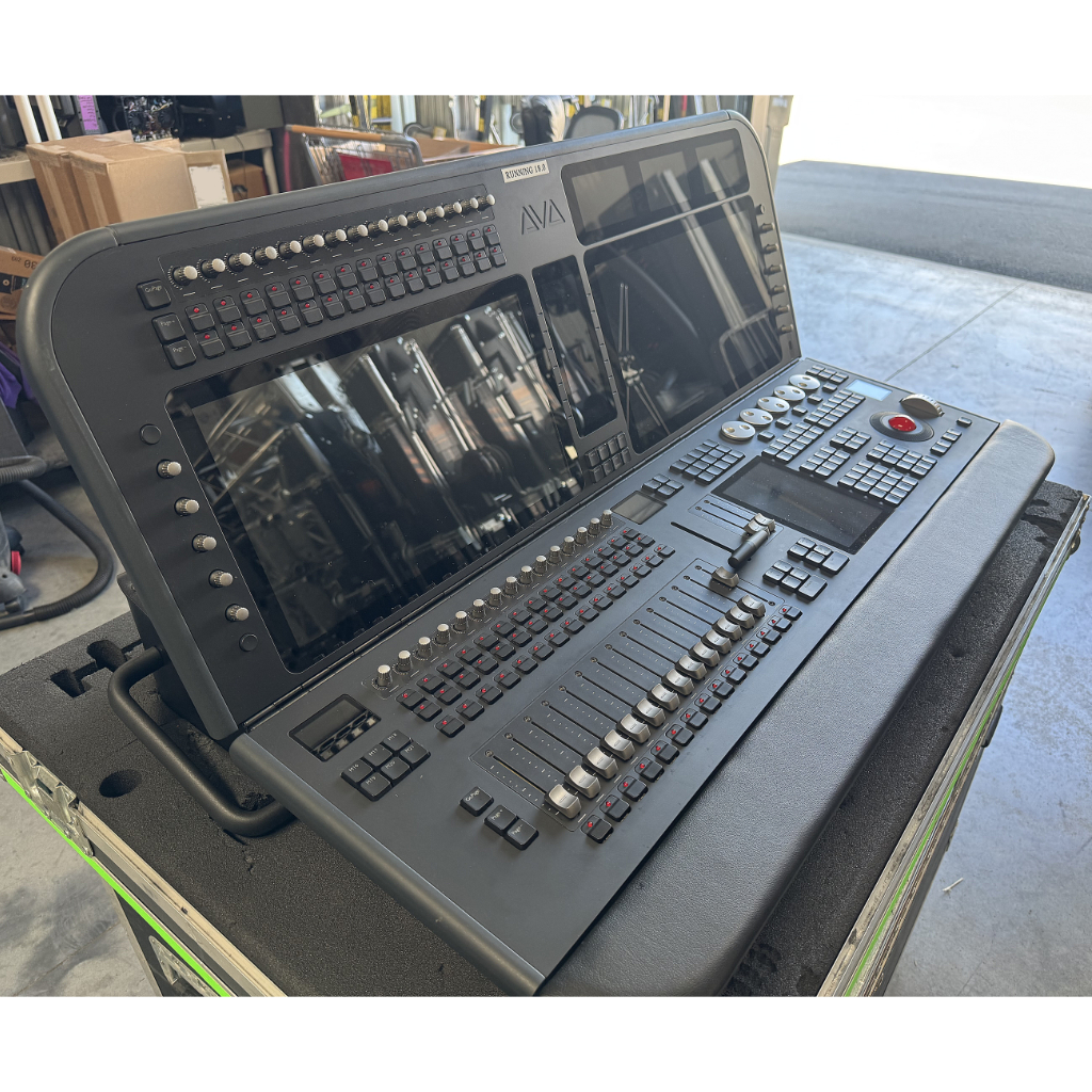 Used Avolites D9-215 for sale