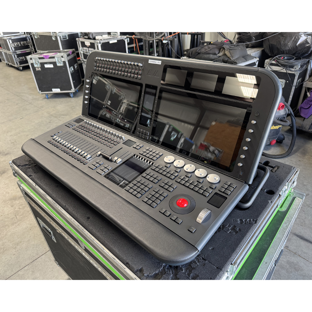 Used Avolites D9-215 for sale