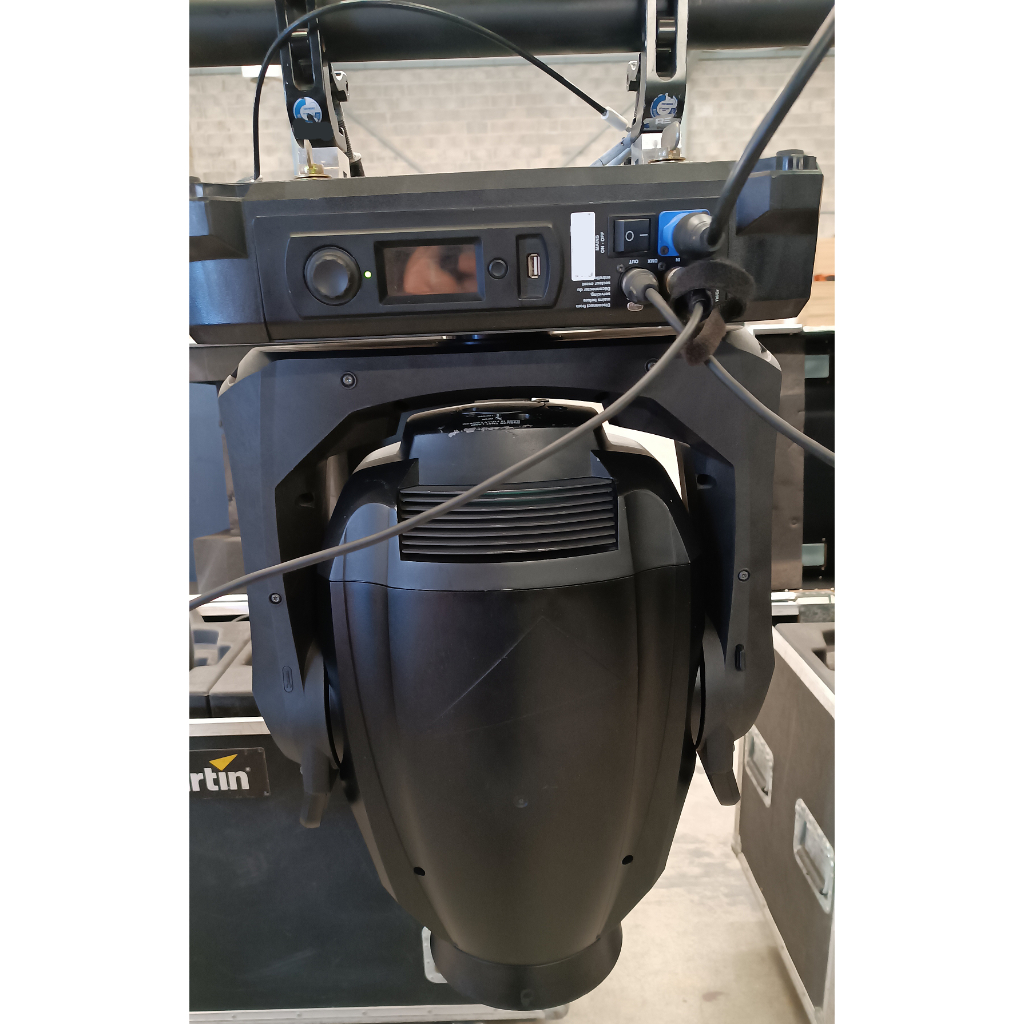 Used Martin MAC Viper Wash DX for sale