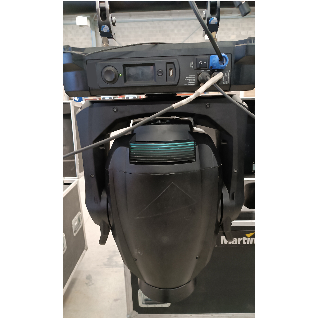 Used Martin MAC Viper Wash DX for sale