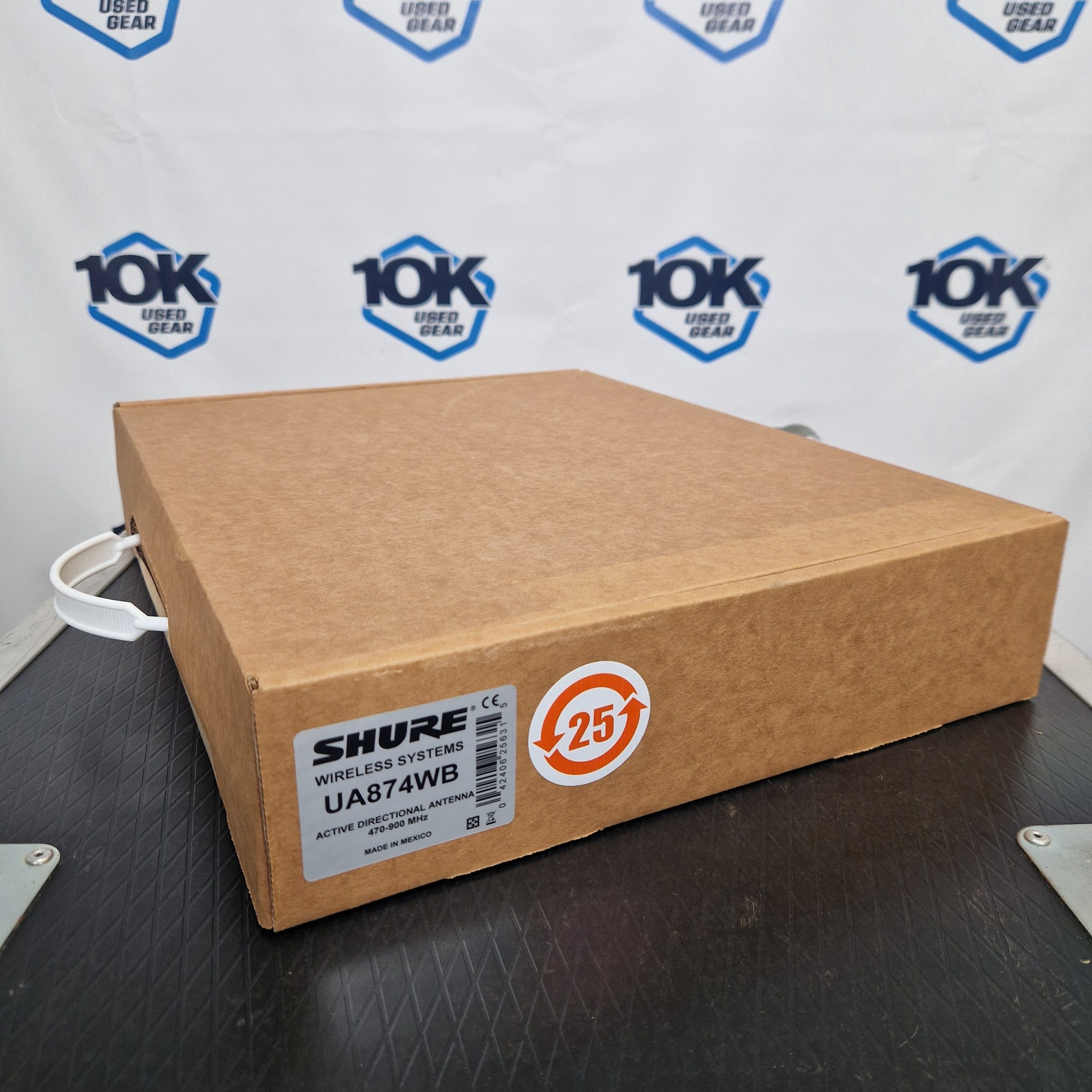 Used Shure UA874WB Active Directional Antenna 470-900 MHz -New for sale