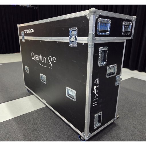 Used DiGiCo Quantum852 (HMA, Waves, Flightcase) for sale