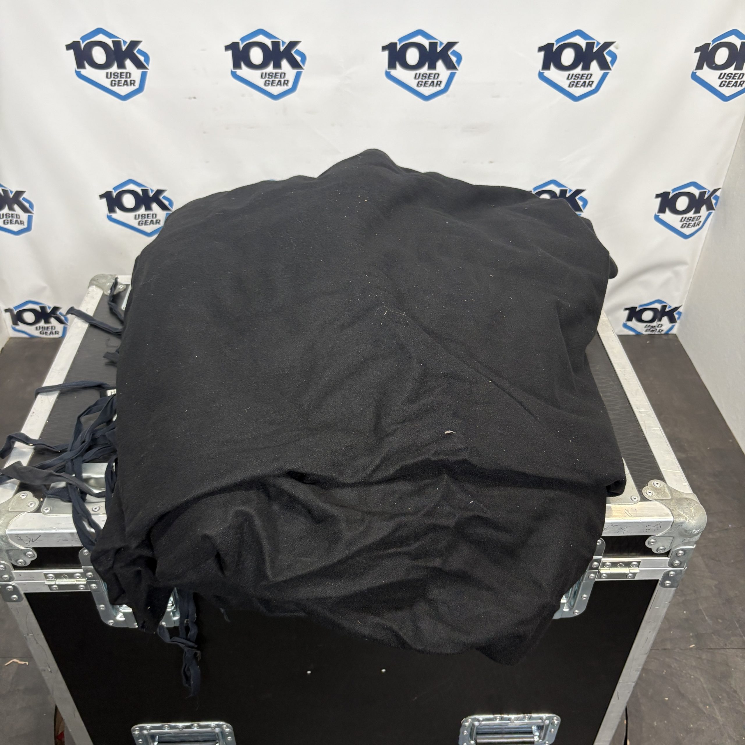 Used Heavy Drape 4.4 x 3.8 for sale