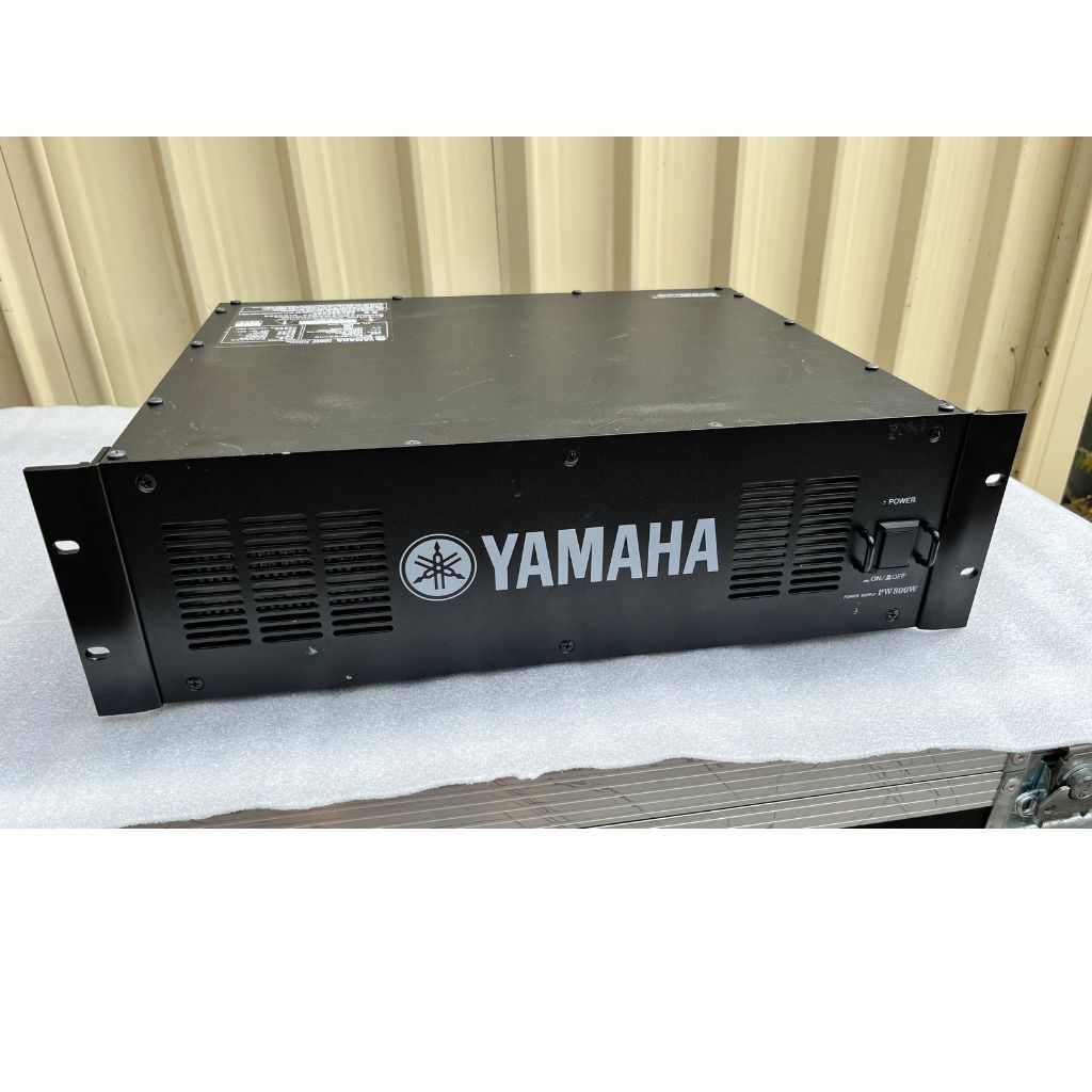 Used Yamaha CL3 mixing console for sale