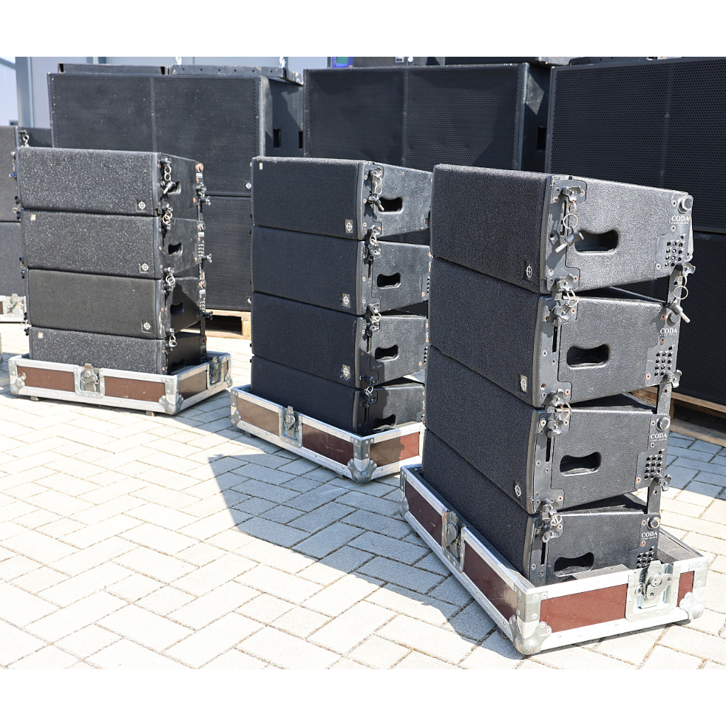 Used Coda Audio LA8 Line Array LA8 Sub, PW418 Package for sale