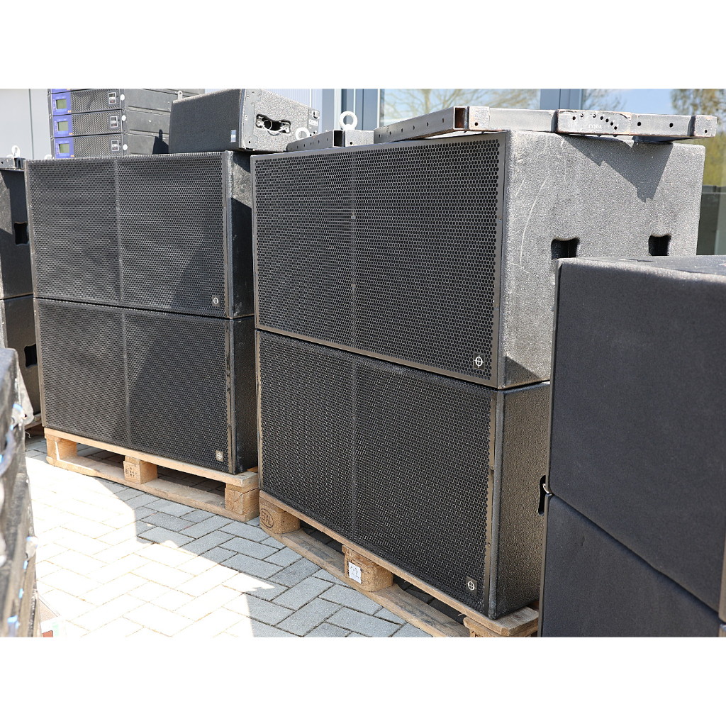Used Coda Audio LA8 Line Array LA8 Sub, PW418 Package for sale