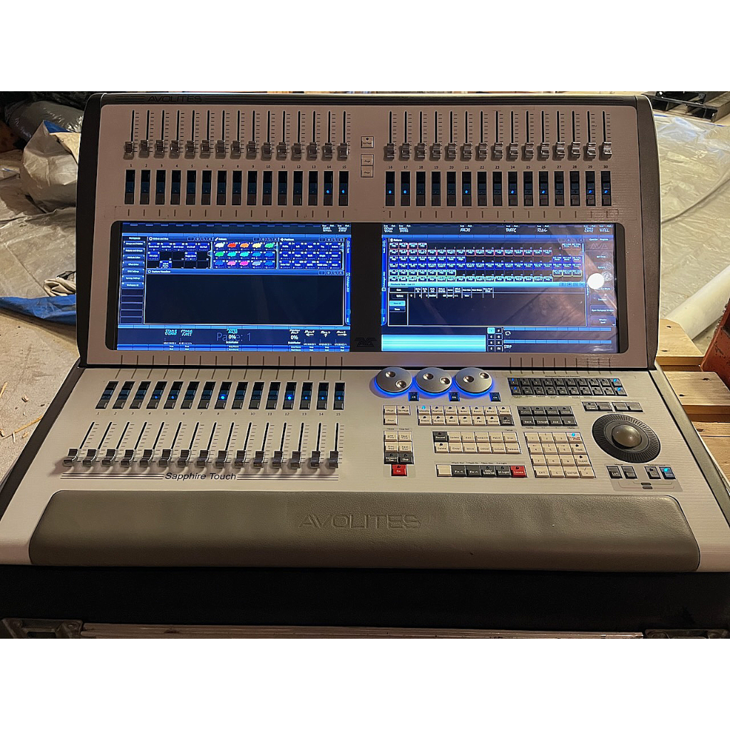 Used Avolites Sapphire Touch. Vers 19.2 for sale