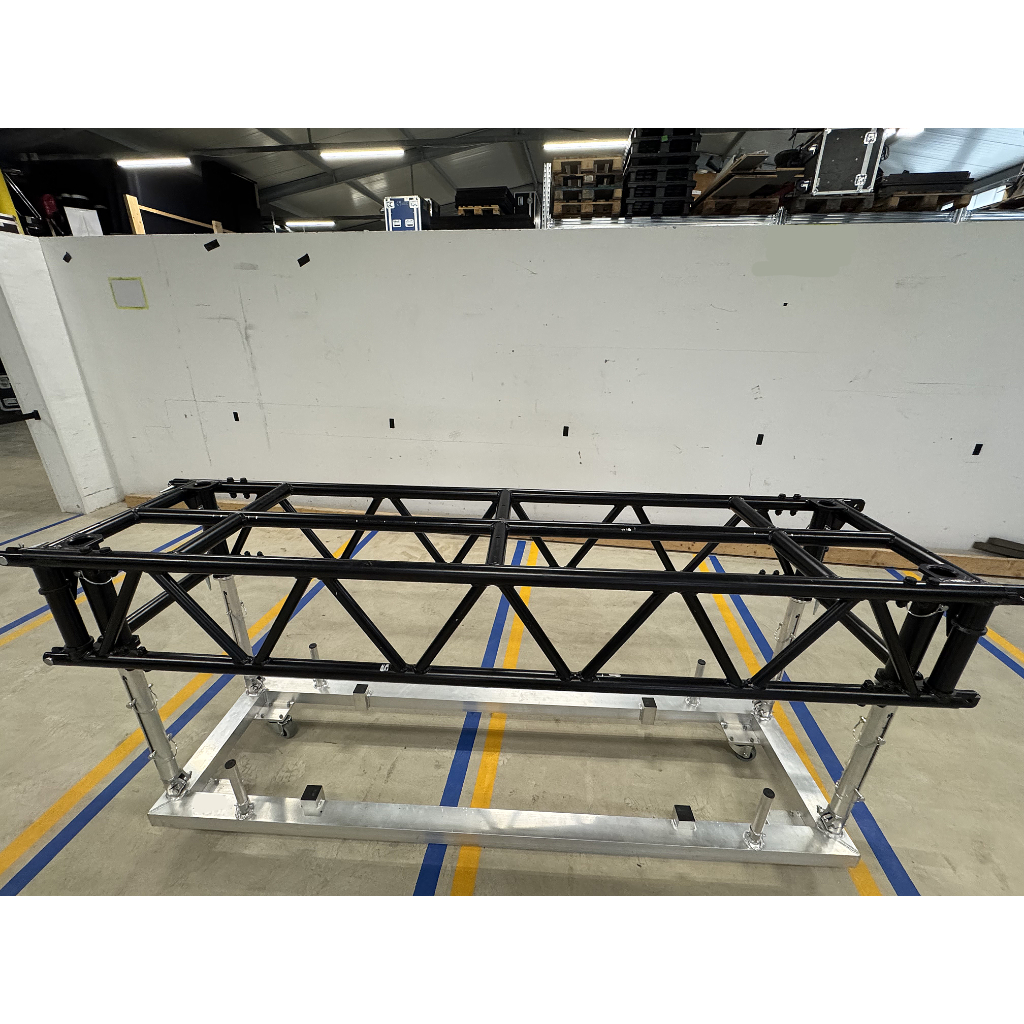 Used Global Truss PR-Truss 2400 and 1200mm, black for sale