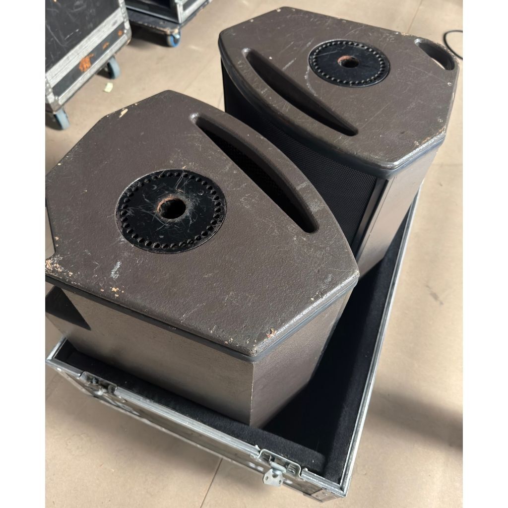 Used L-Acoustics 115XT HiQ and LA8 package for sale