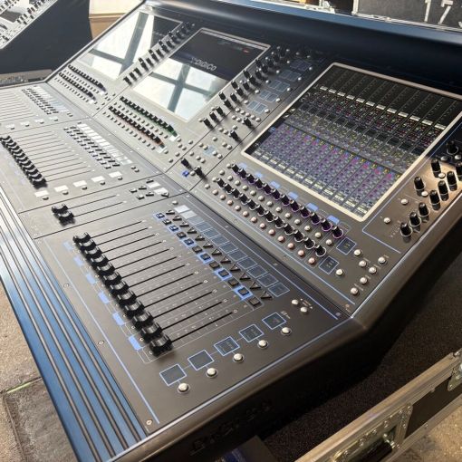 Used DiGiCo Quantum Q338 HMA Waves Pulse for sale