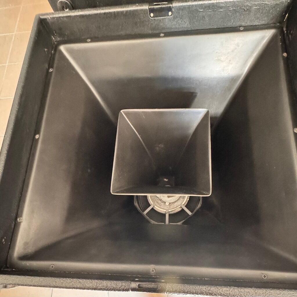 Used D&B C4 for sale