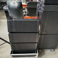 Used NEXT Pro Audio LA26 + LAs15A for sale