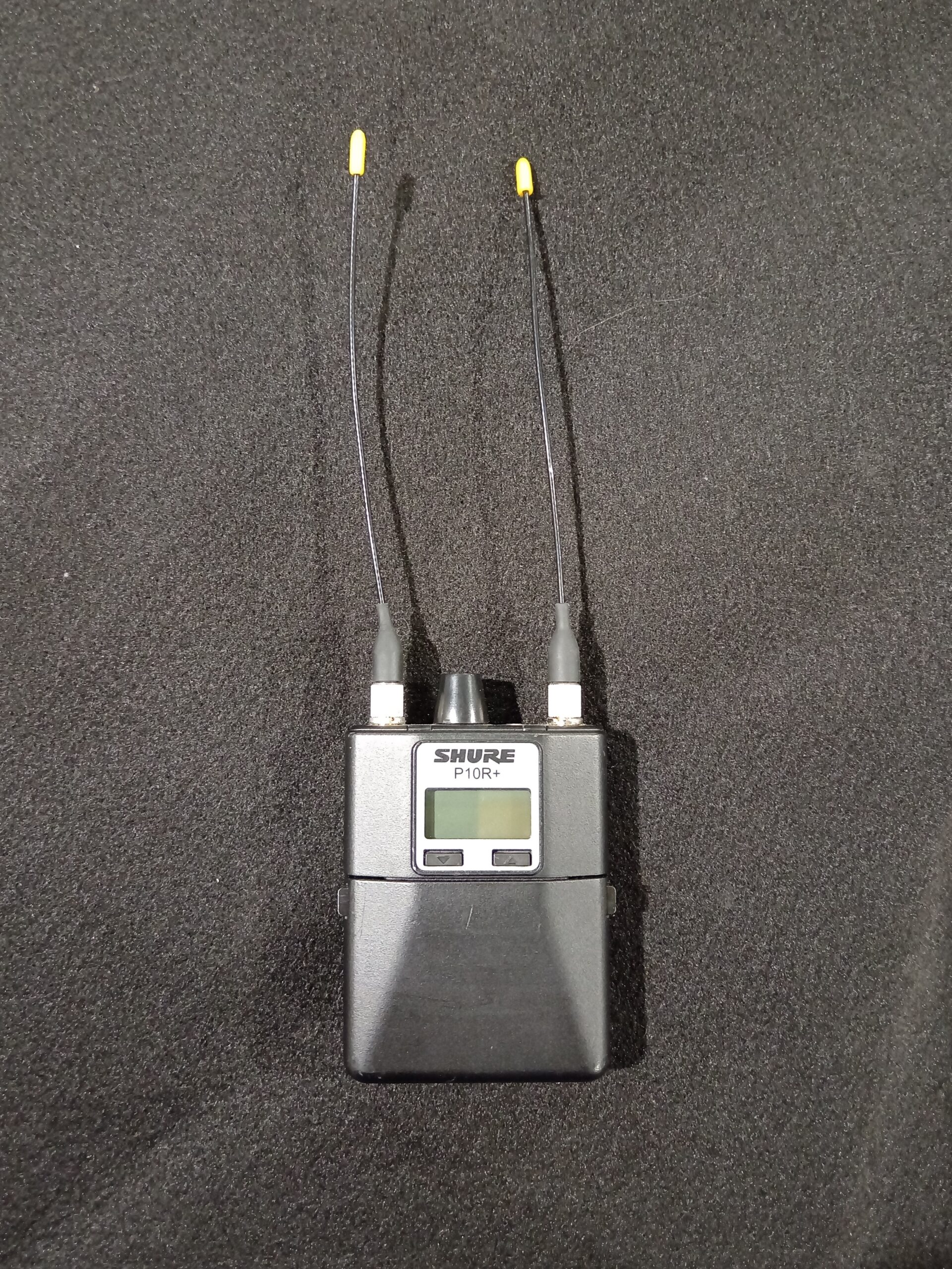 Used Shure PSM1000 IEM G10E kit (P10T + 4 pack P10R+) for sale