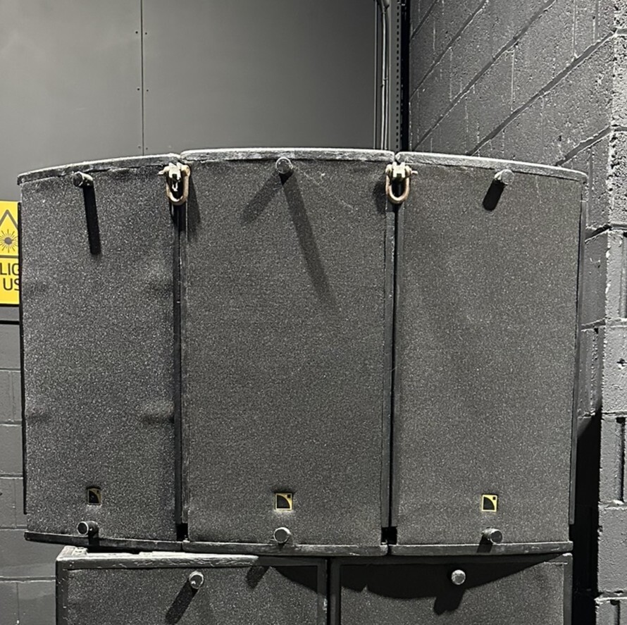 Used L'Acoustics Arcs with SB28 and Amp Rack for sale