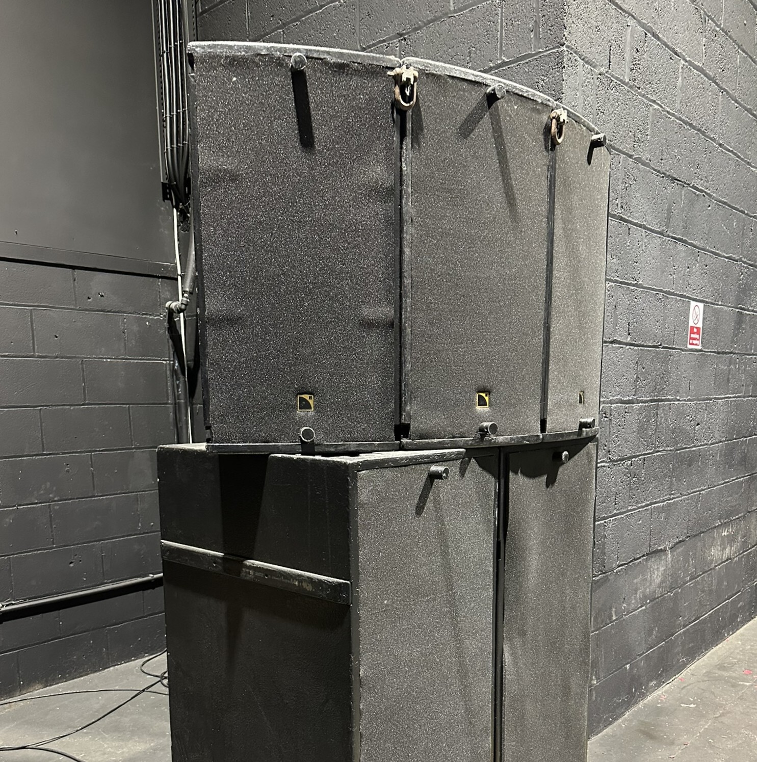 Used L'Acoustics Arcs with SB28 and Amp Rack for sale