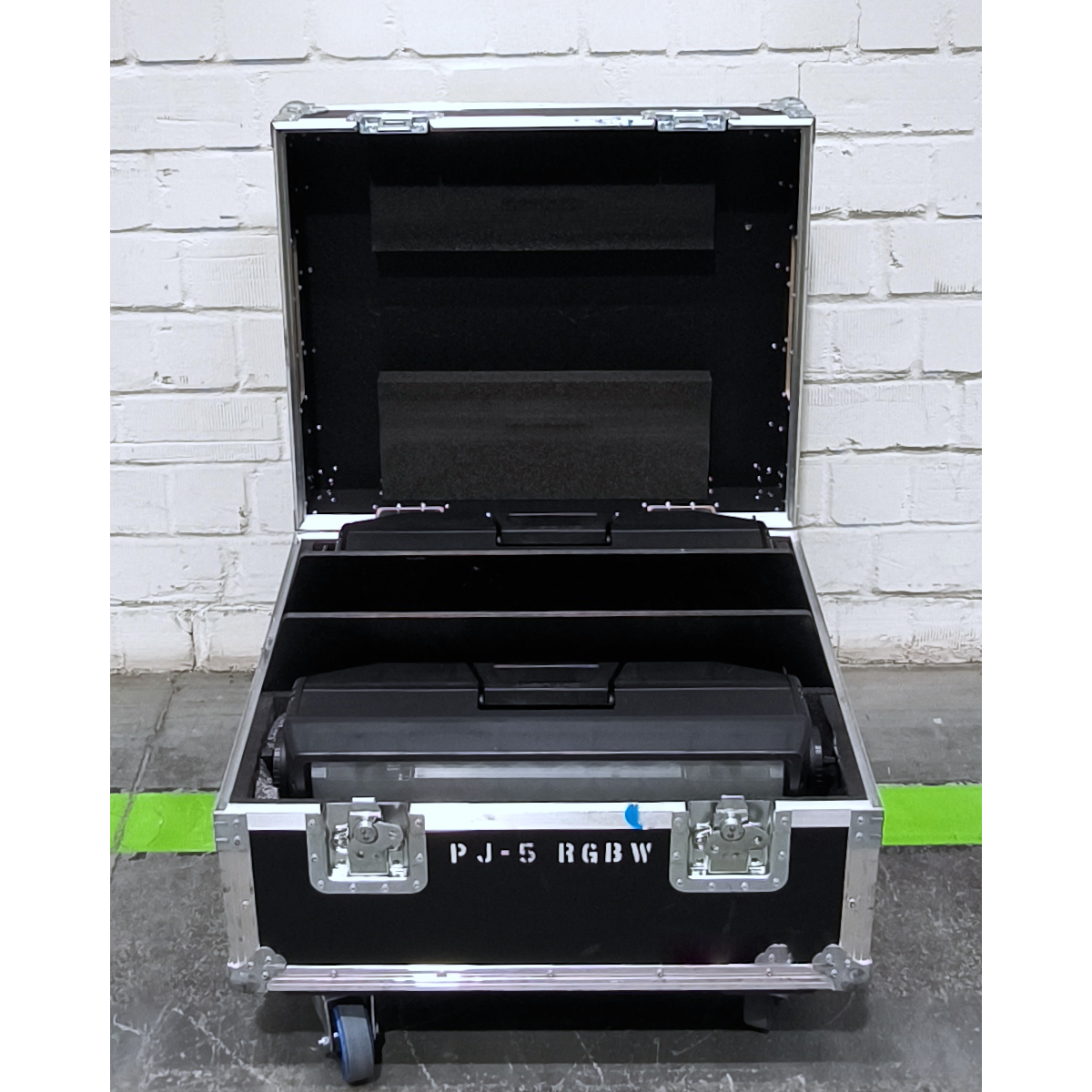 Used DVT Light PJ-5 RGBW 10°-45° Active Diffuser for sale