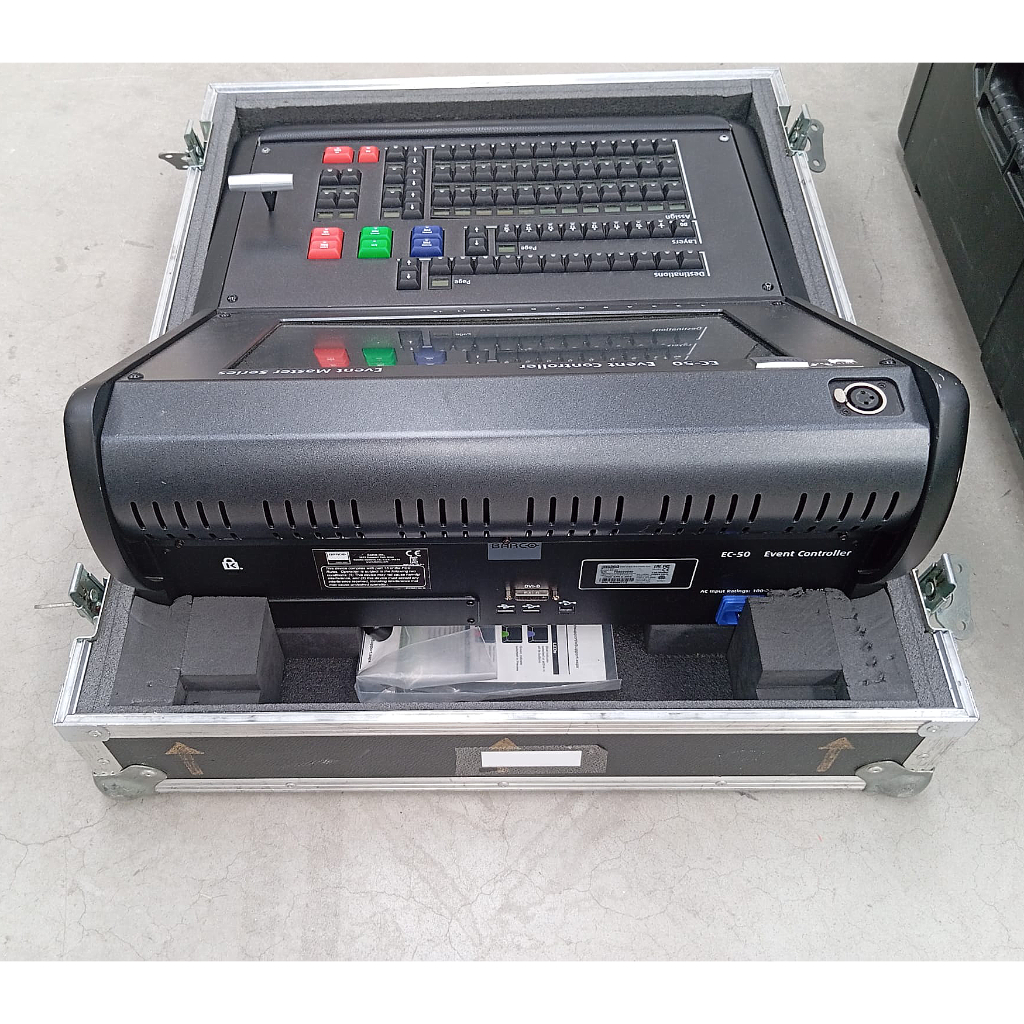 Used Barco e2 Junior and 2 x Extra Slots + EC 50 Controller for sale