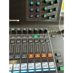 Used Yamaha CL1 Digital Mixing Console & RIO1608-D2 Stagebox for sale
