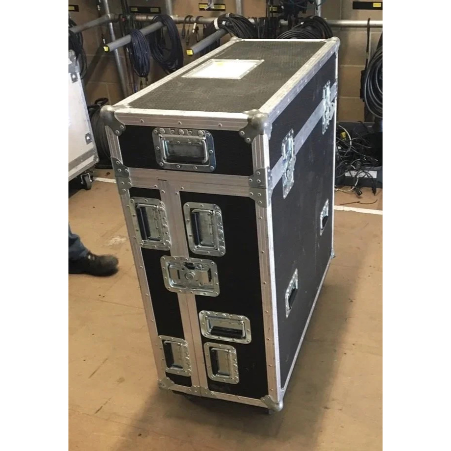 Used Yamaha CL3 Digital Console with RIO3224 Stage box for sale