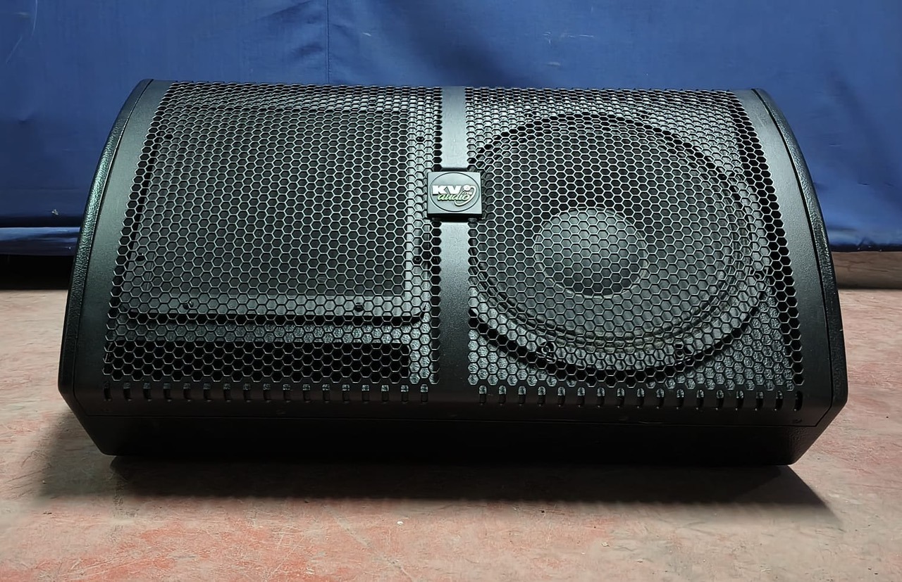 Used KV2 Audio ES Package (ESP2000, ESR3000, ESM12, ESR215) for sale