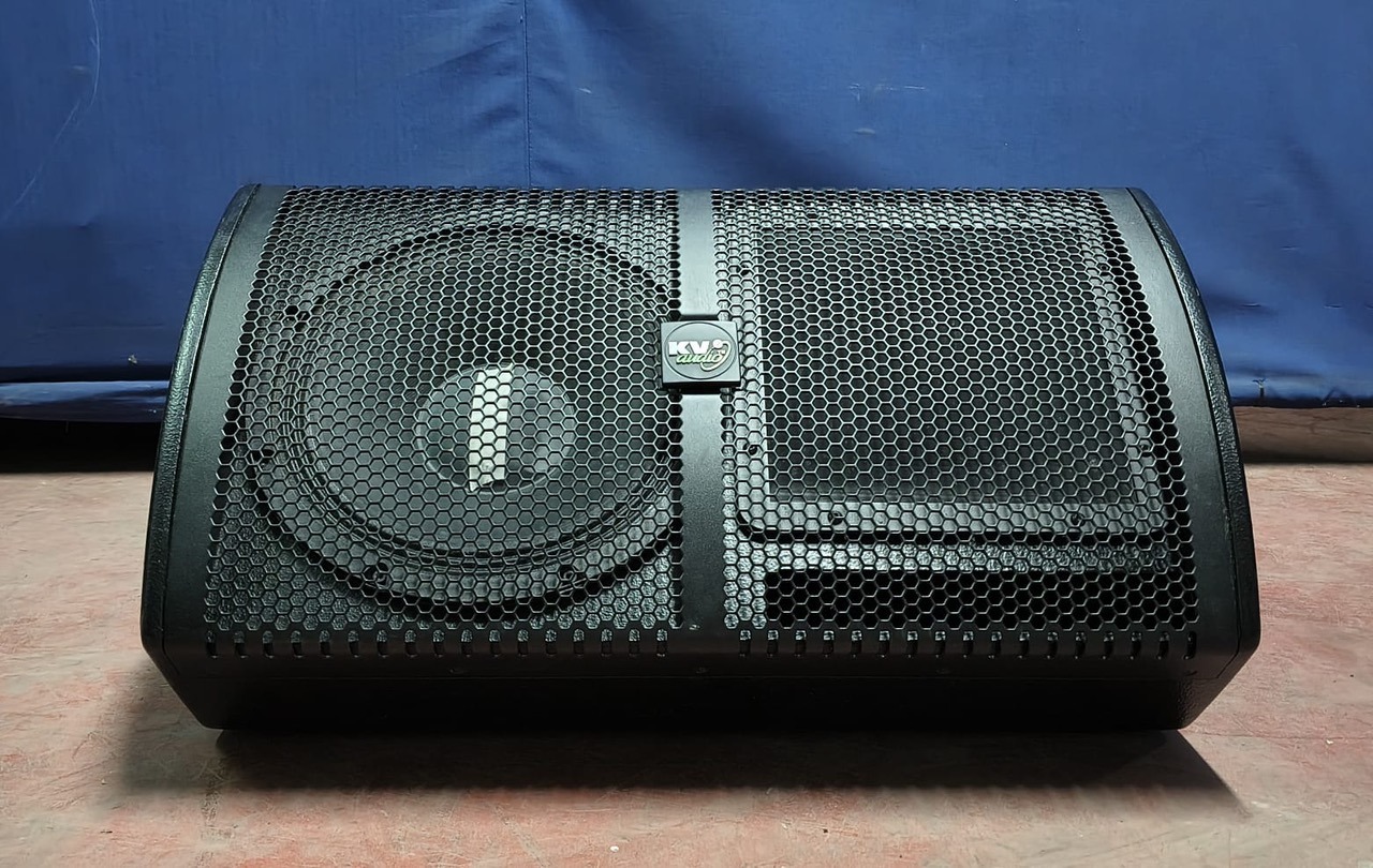 Used KV2 Audio ES Package (ESP2000, ESR3000, ESM12, ESR215) for sale