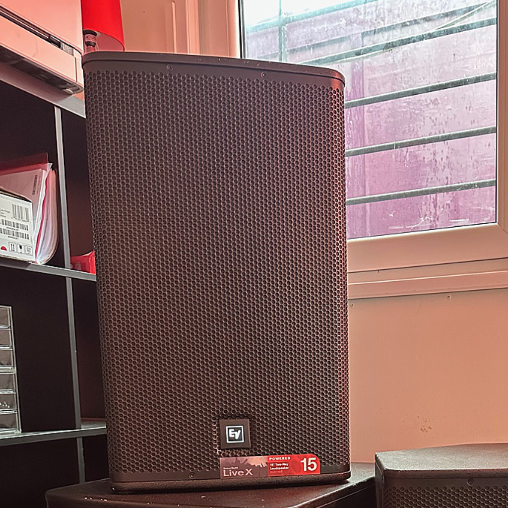 Used Electrovoice ELX115P for sale
