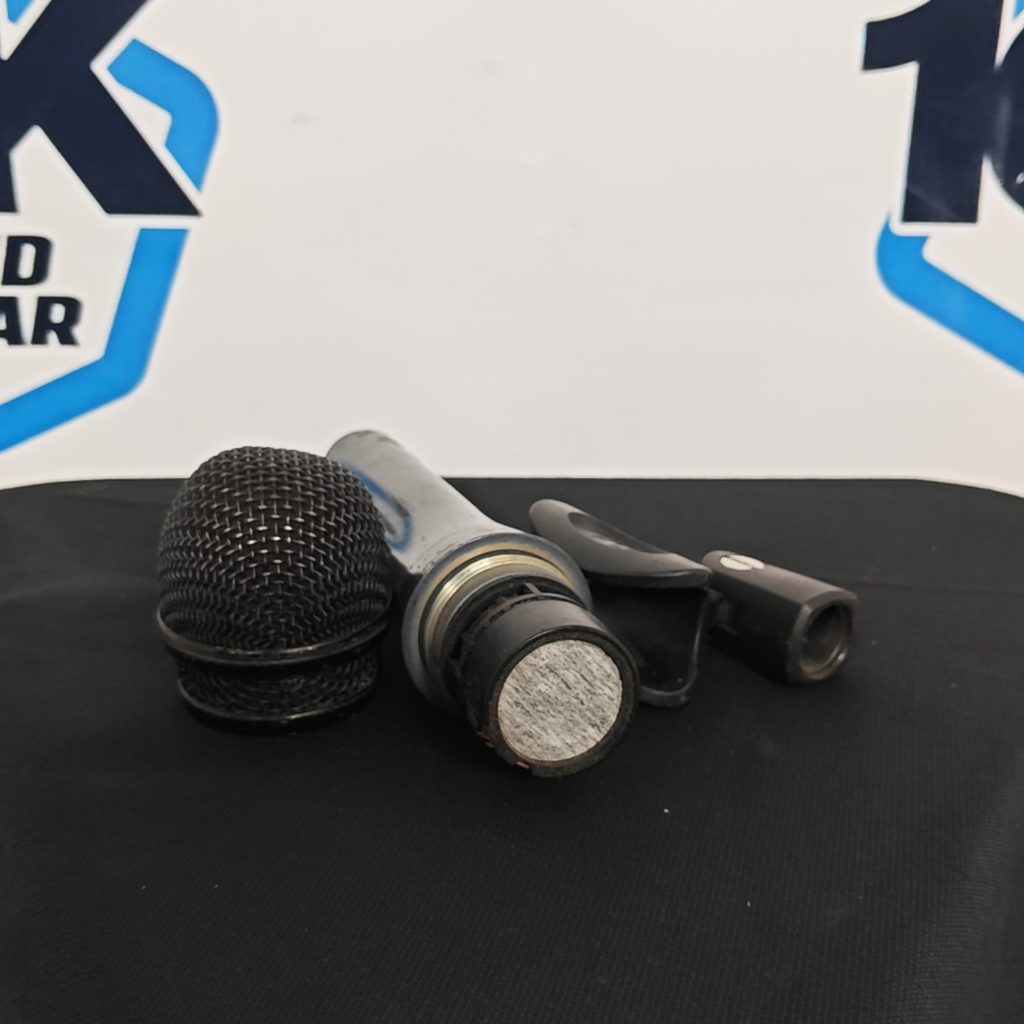 Used Sennheiser E825S Cardioid Dynamic Microphone with On-Off Switch for sale