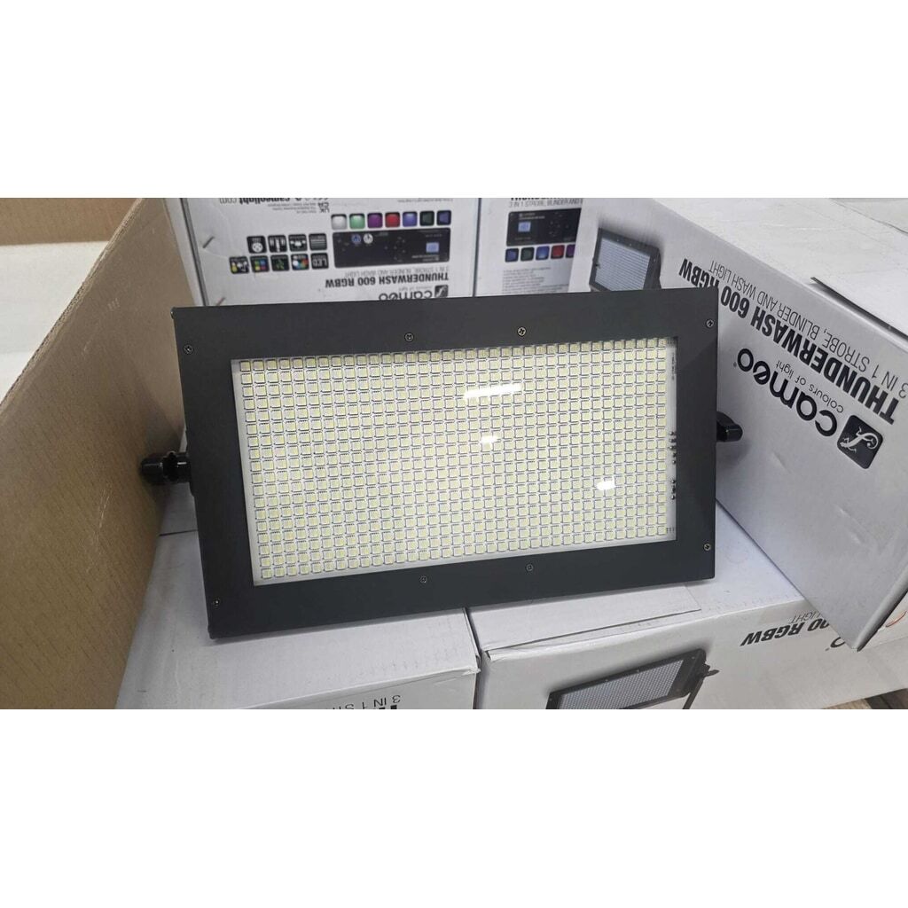 Used Cameo Thunderwash 600 RGBW 3 in 1 Strobe for sale